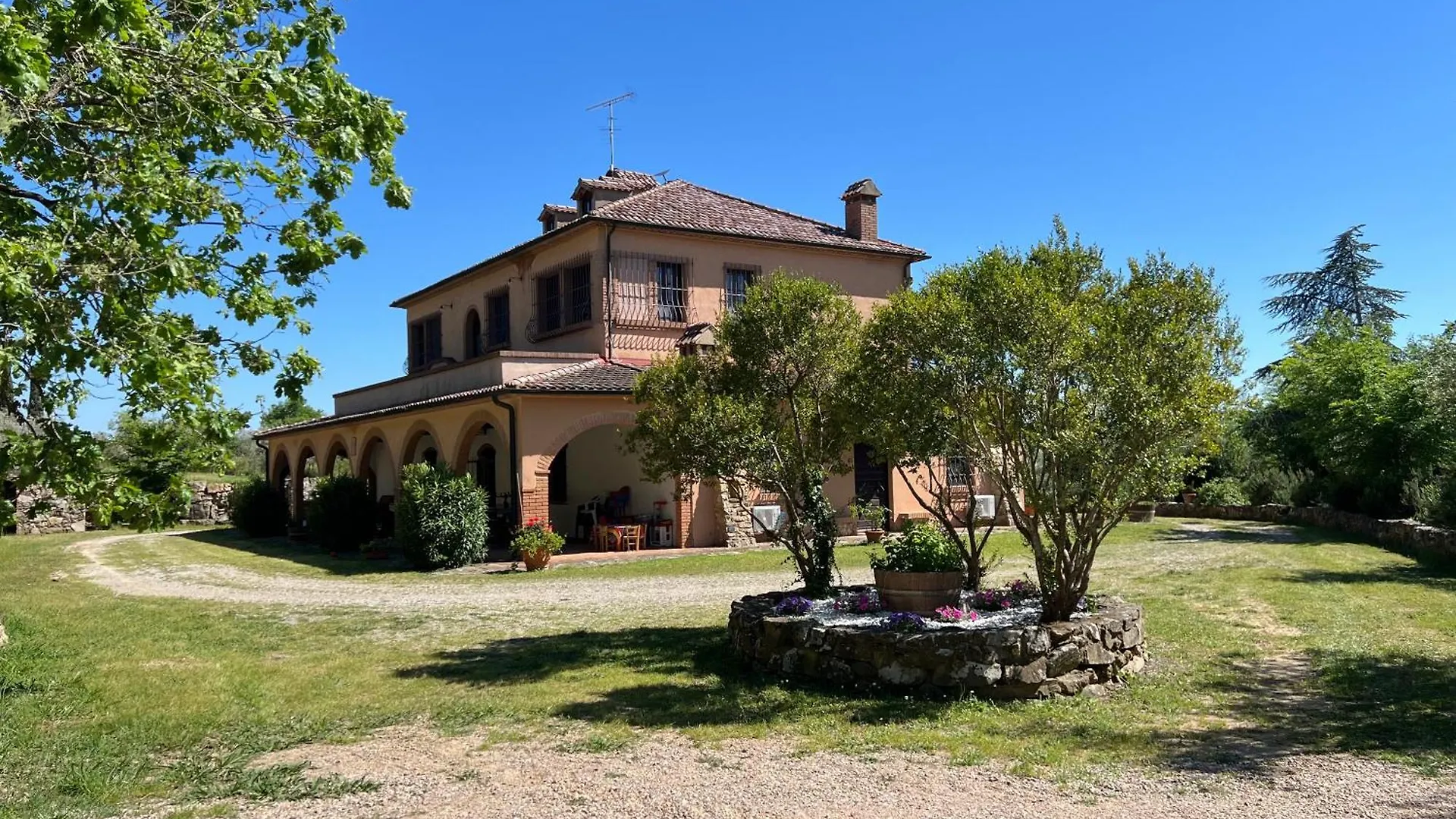 Villa Cresci Con Piscina Sassetta Ιταλία