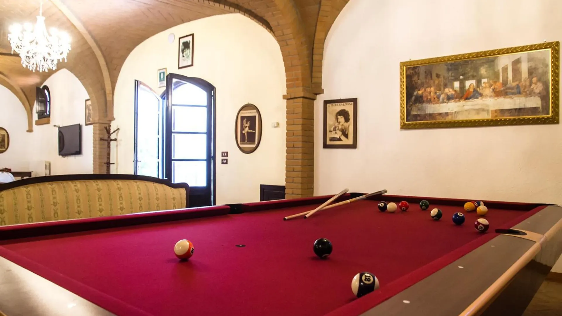 Villa Cresci Con Piscina Sassetta